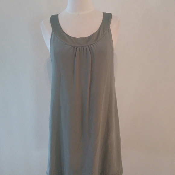H&M Modern Classic  Mini Dress, Sage Gray,  Size 10 - Picture 2 of 9